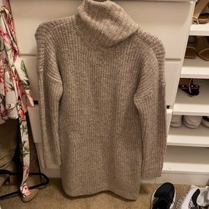 Abercrombie sweater dress
